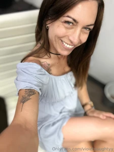 Yes i am at the office on a saturday why because i don t stop i chase part 1