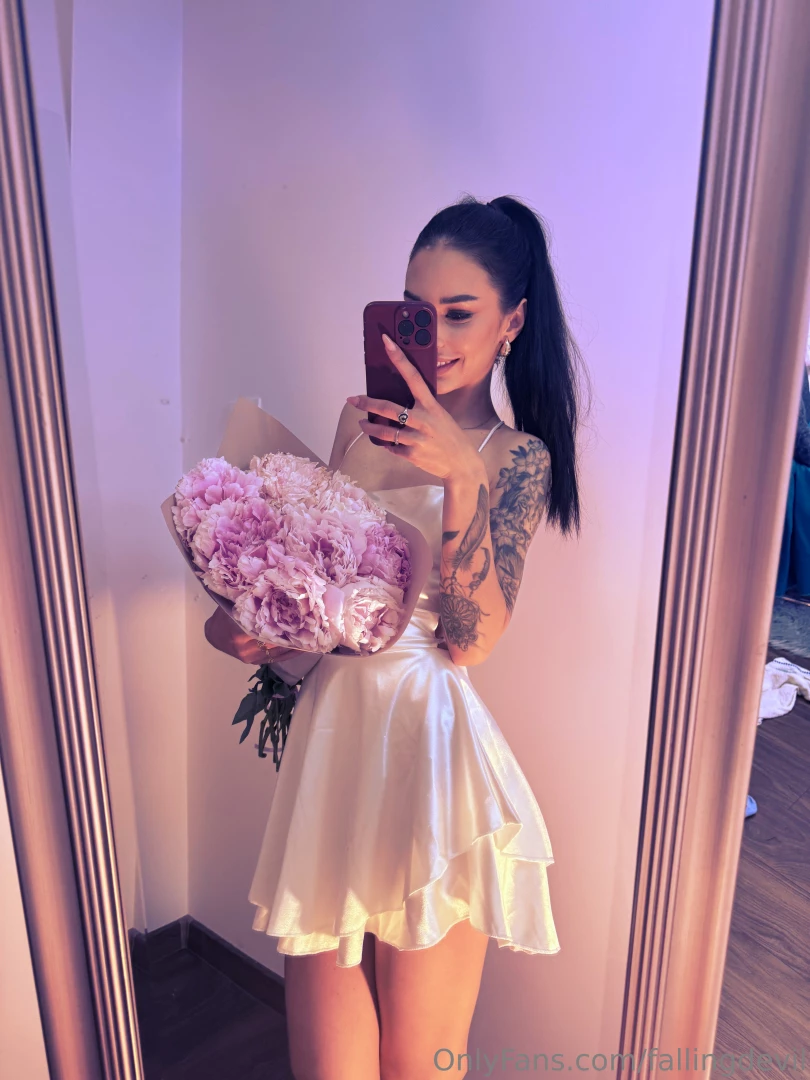 Today s your favorite girl s birthday make me feel like a princess 