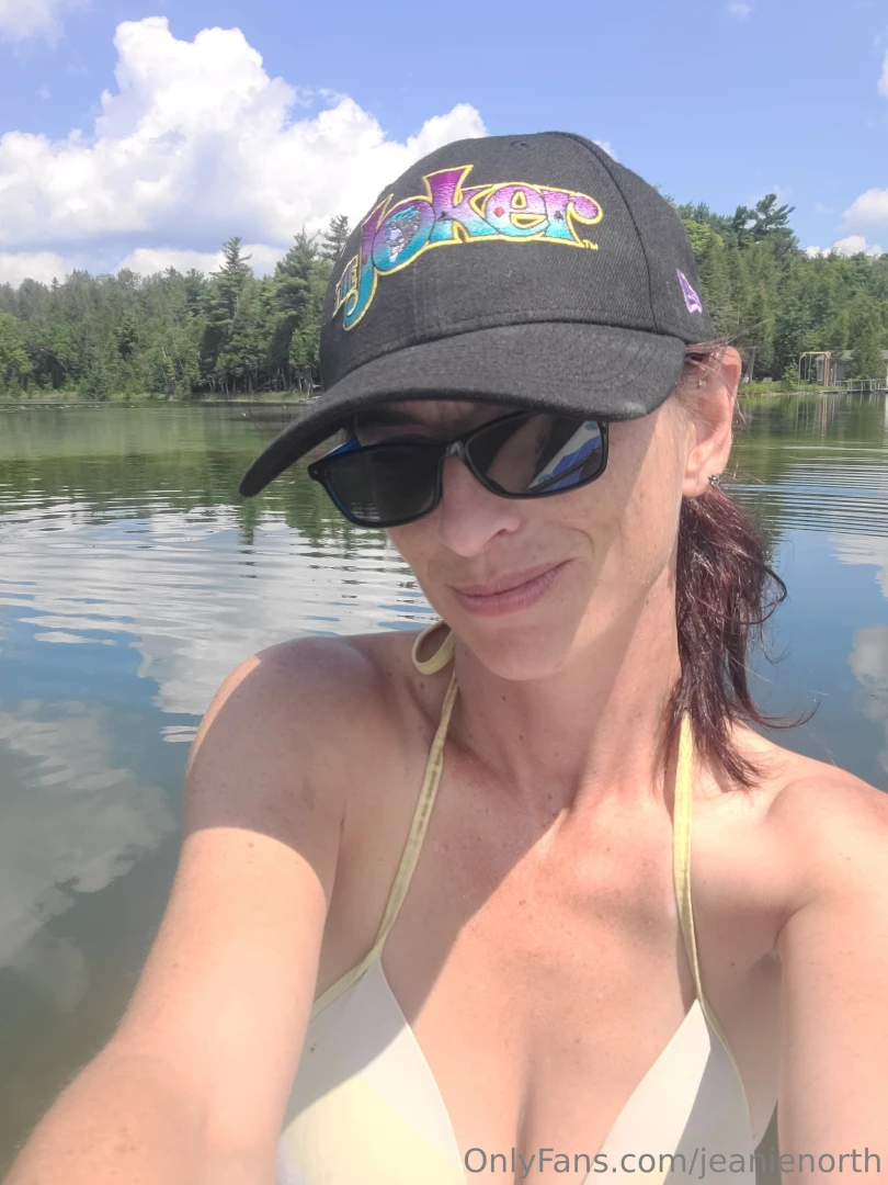 Paddle boarding is so much fun i didn t even fall in 