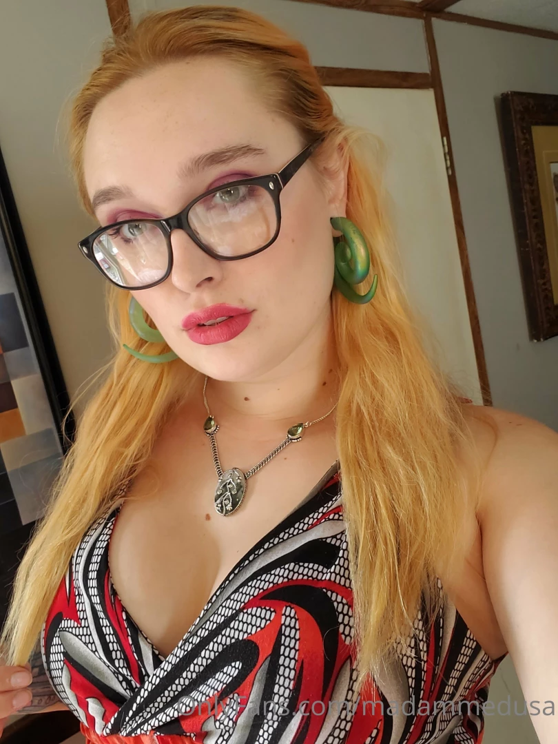 How are you guys doing today message me on twitter about custom part 1 