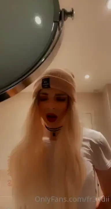 I hope you enjoy watching the first time i ever played with my ass it part 1 