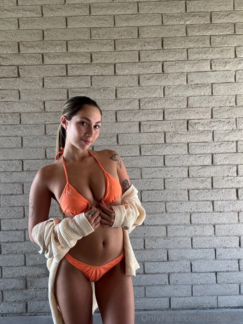 Just a girly with all the views you want 