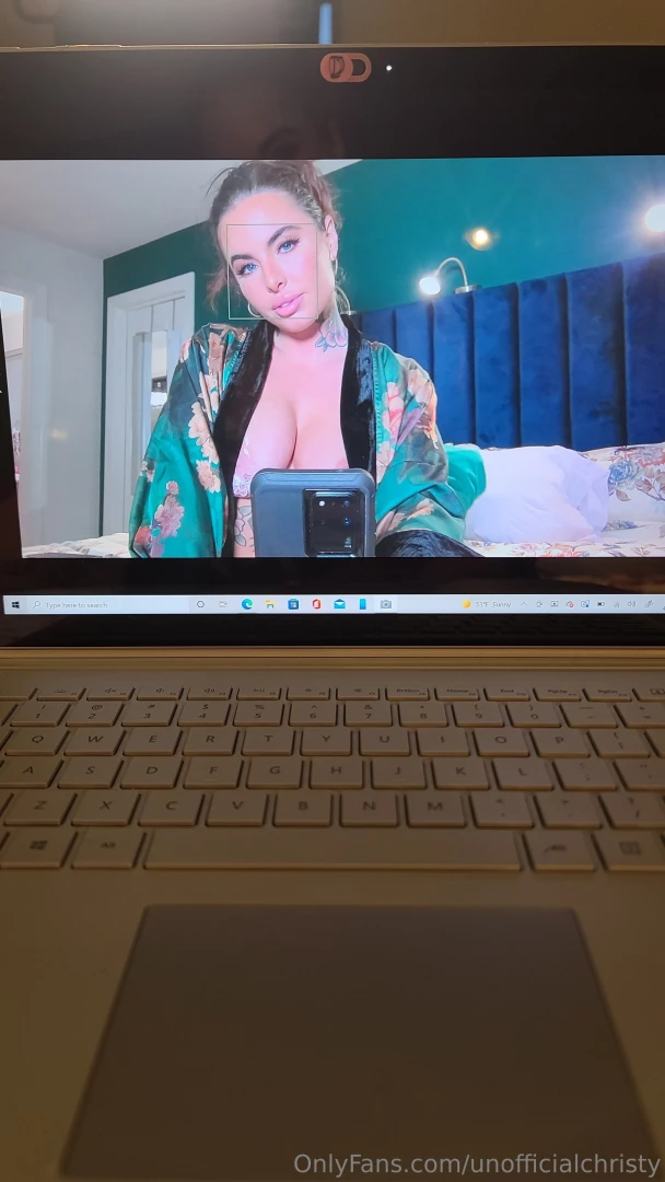 Let s chat christymack 