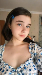 She is waiting for you vvvvvvvpink cute girl vvvvvvvpink loves playing part 15
