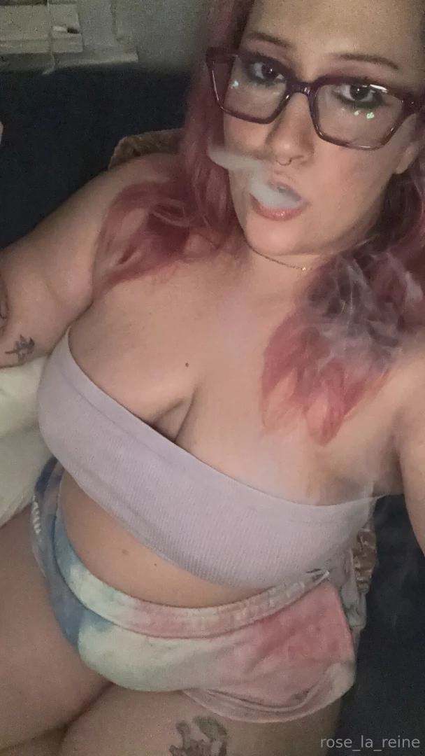 Posting a new sex tape later 