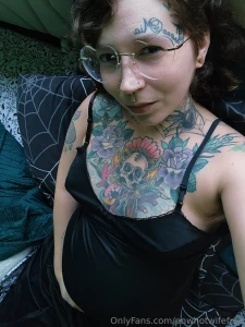 Haven t been feeling amazing so daddy had me relaxing all day