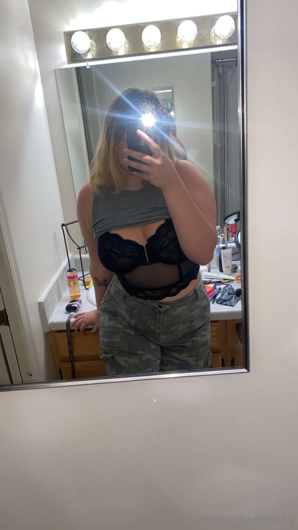 U want me to ride u wearing this top whoever like first gets my a 