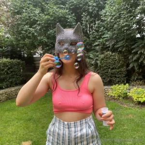 How do u rate this pic from 1-10 just made it amp i m thinking about