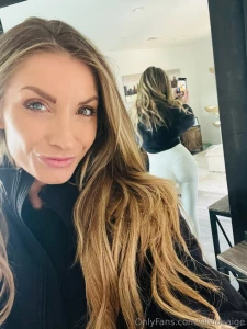 I m the queen of my own world part 3