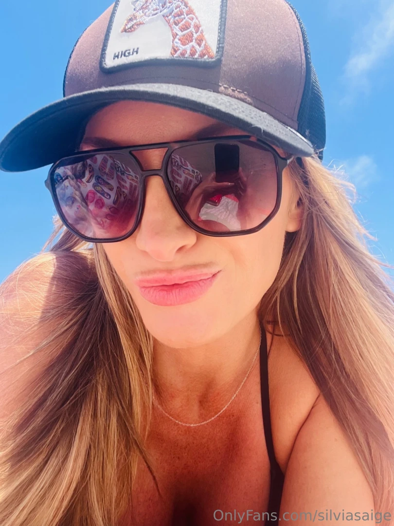 Sending you some kisses part 1 