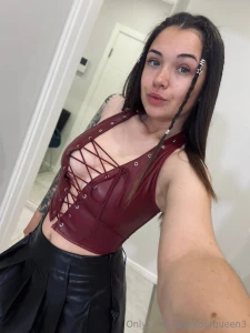Is this leather outfit perfect for me i m sure it s an instant turn-on
