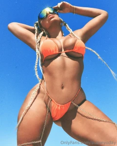 Changed up my profile pic you like