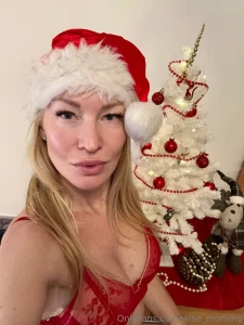 Santa would be thrilled with a gift like this would you like to be