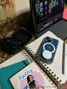 Add me on instagram fun4lizz or sfw4lizz