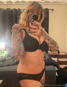 Just some different looks for ya i love the polka dot bra and the lacy part 3