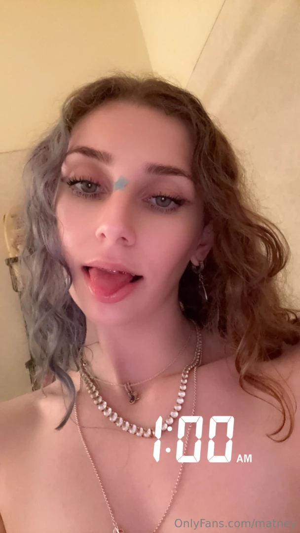 Good morning wanna see what i took in the shower open this message 