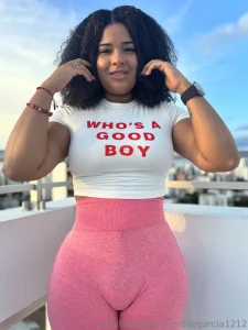 Happy birthday to me send me 10 and i will send you a squirt birthday