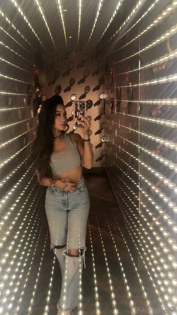 Cum and show me how much you love me im feeling a little lonely 