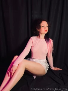 A romantic photo for me looks exactly like this on a black background part 4