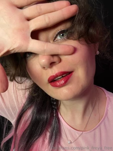 A romantic photo for me looks exactly like this on a black background