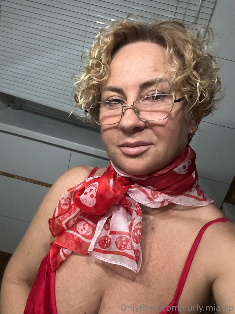I think it s time to show how much you crave my attention and part 2 