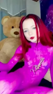 Jiggly jiggly titttieesss