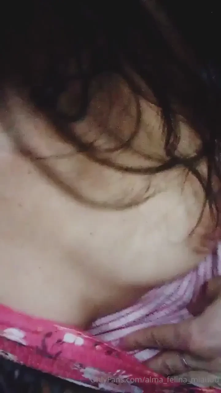 Gatita traviesa en acci n mostr ndo mi lado m s salvaje me encanta 