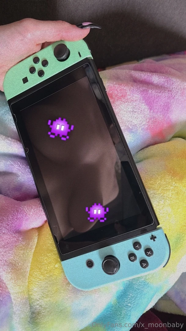 Just laying around playing my switch today 