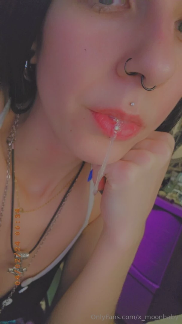 Daddy had my mouth watering tonight and my boobs are cute so it s 