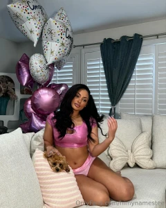 Pretty in pink part 2528