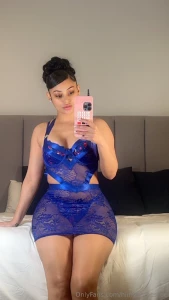 Who s up message me part 3