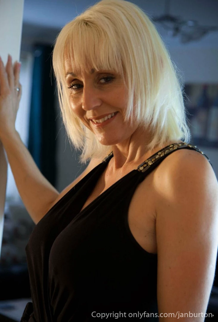 Last chance crazy end of the month sales topless dick rate https 