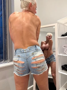 End of the month sales topless dick rate https onlyfans com 1801956315 part 2