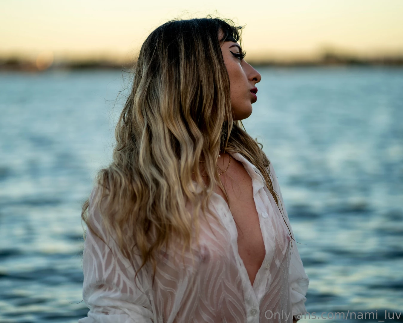 Sexting customs amp 1 on 1 video calls are available dm me so we can 