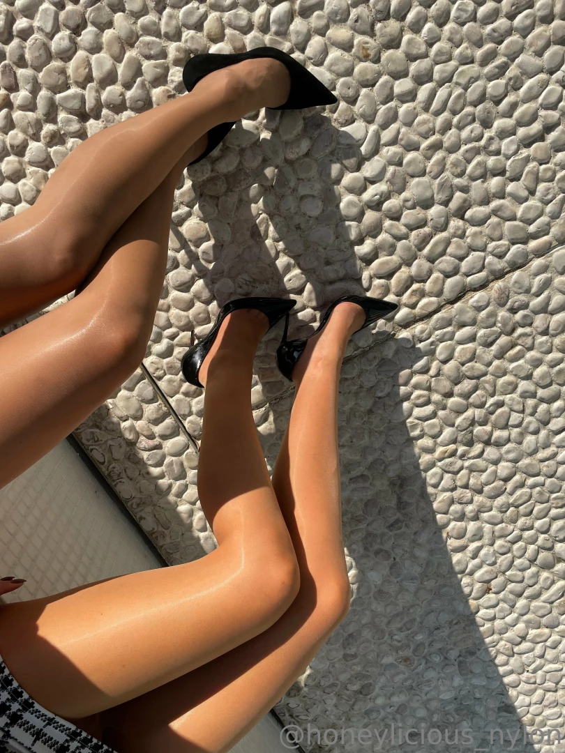 4 sexy legs with jasminelilyrose_stocking part 2 