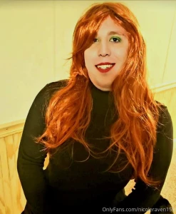 Full fem today even in a cage