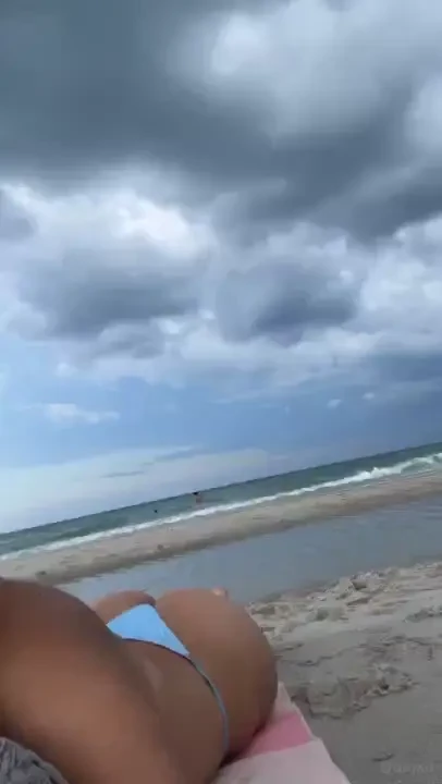 Hiii i have a praise kink so i need praise on my postsss pretty 