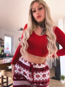 Rosebayx heyy ich bin rose und etwas berfordert habe mich hier ganz