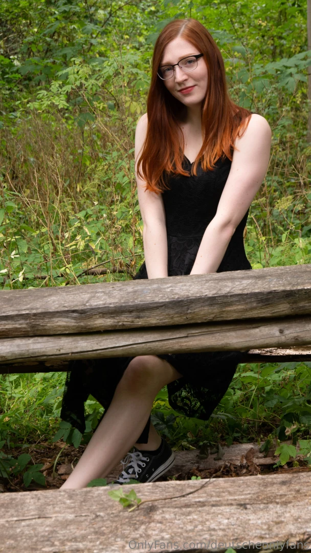 Fina-fuchs hallo und hereinspaziert ich bin die fina bin 28 jahre alt part 1 