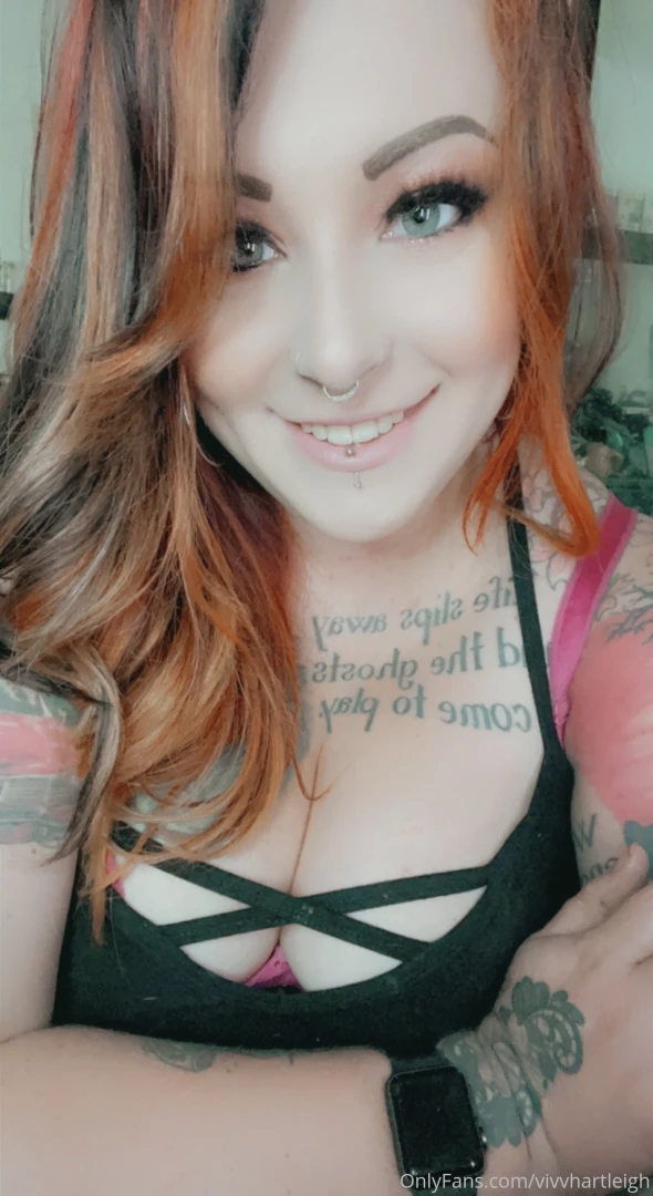 Anyone else have snapchat i m contemplating sharing my username with 