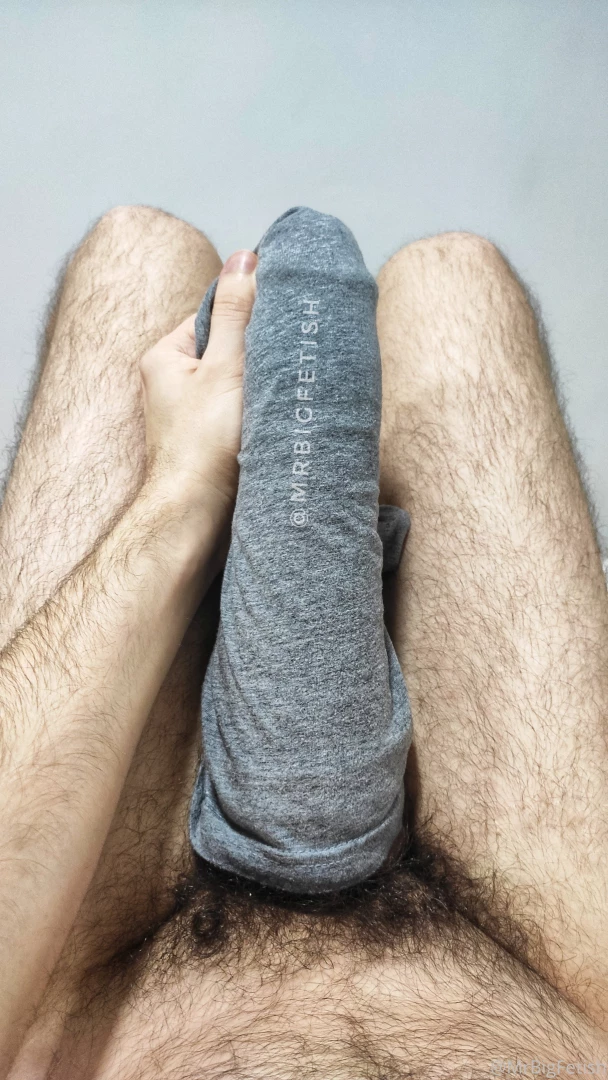 Almost naked my dick doesn t hung to my knee it s just 13 inches part 1 