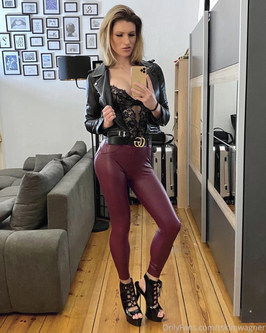 What do you think about my leahter outfit part 1 