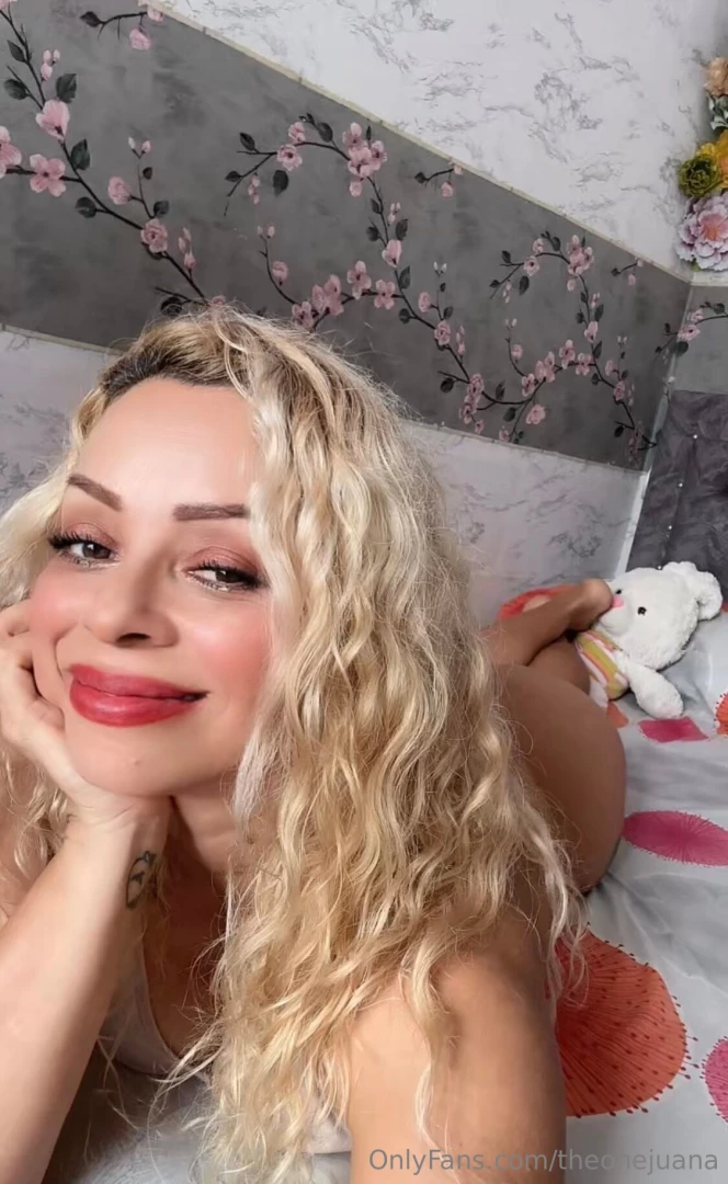 Do you believe in love at first sight let me give you a reason to 