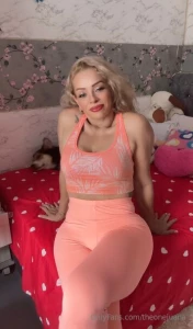 Wanna find out what i taste like today