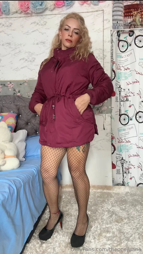 Wanna see what s underneath dm now to find out 