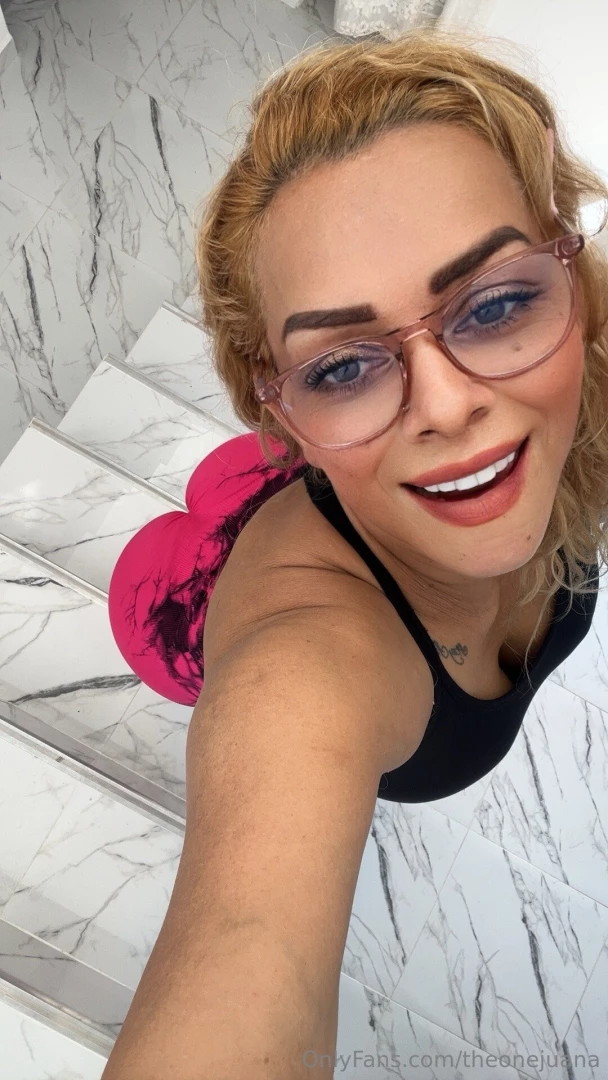 Slide into my dms if you re ready to take a walk on the wild side 