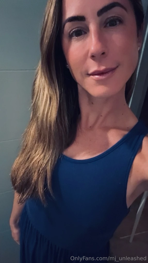 A sundress with pockets soldddddd 