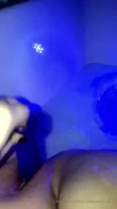 Super horny during quarantine i wish i could be fucked so bad watch me 