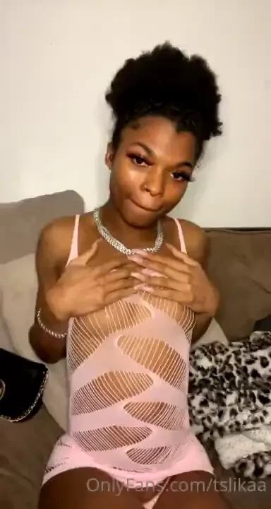 Pink fishnet 1 