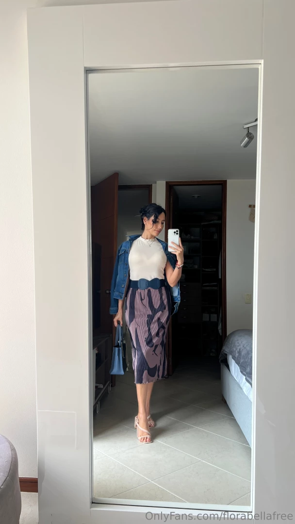 I m just a message away from making your day unforgettable 